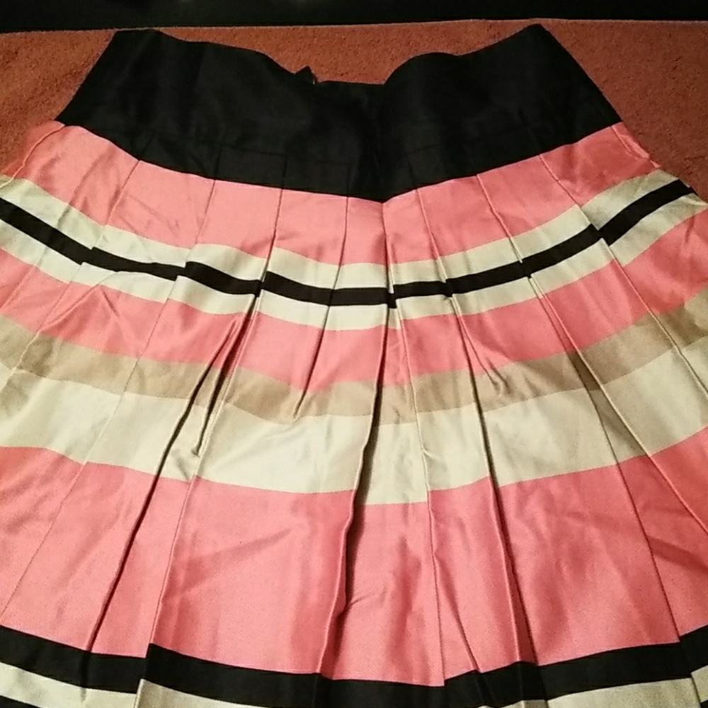 Navy,pink,white H&M pleated skirt - Picture 3 of 3